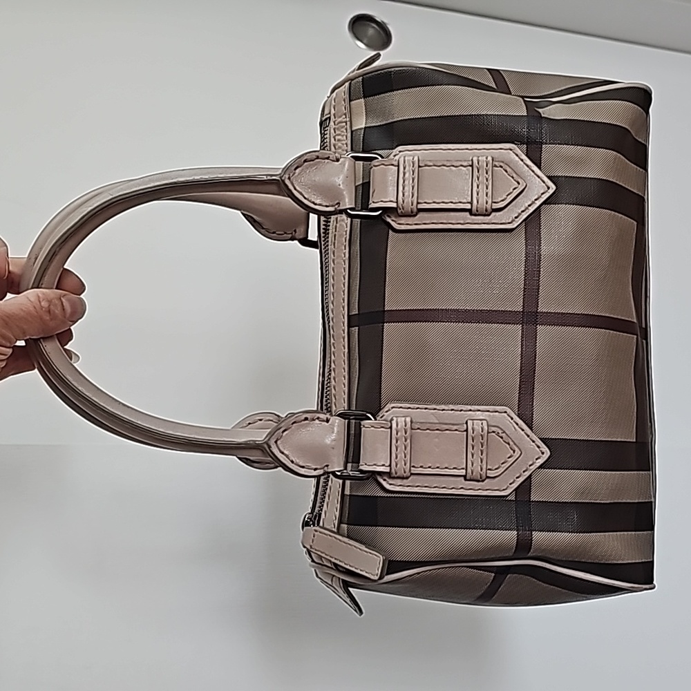 Authentic Burberry Chester Boston Bag